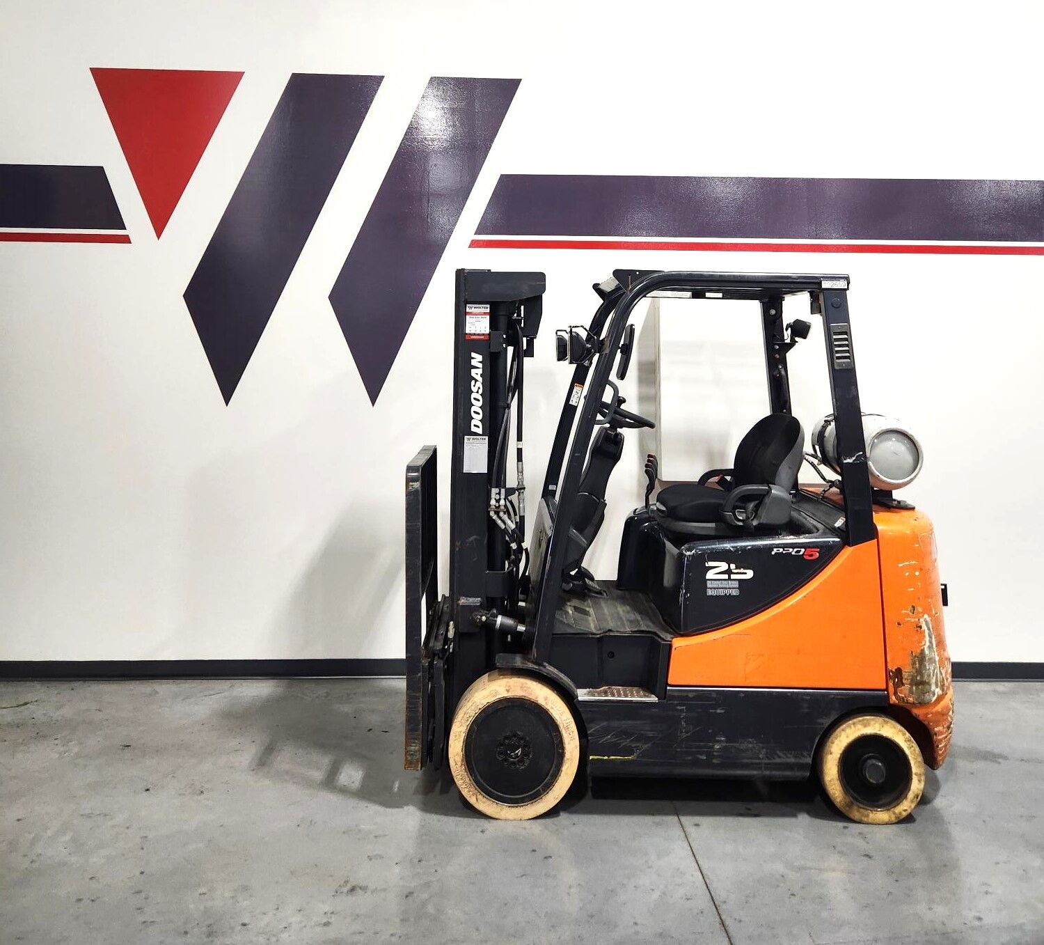Doosan - GC25E-5