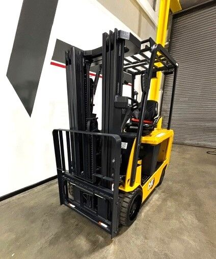 Caterpillar - EC30N2-AC - Image 2