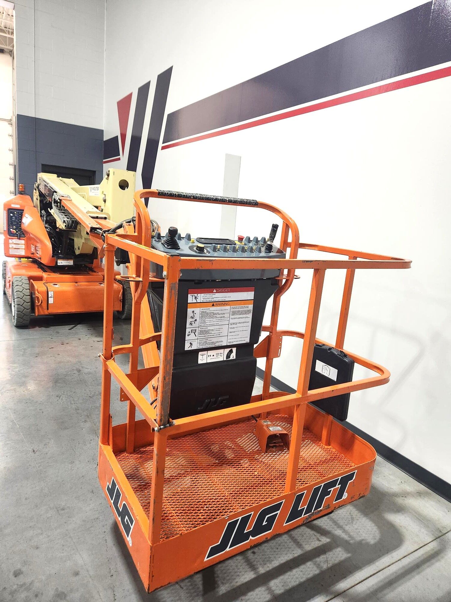 JLG - E400AJPN - Image 3