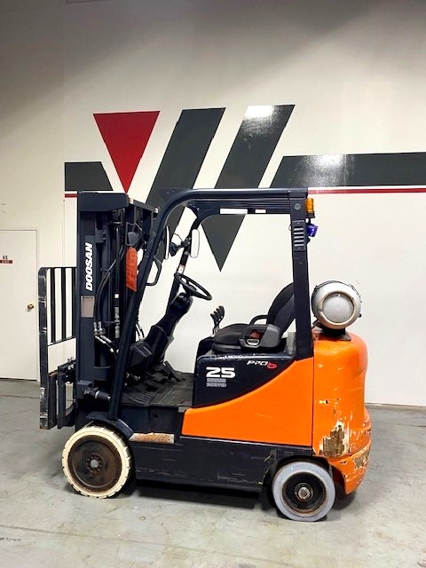 Doosan - GC25E-5