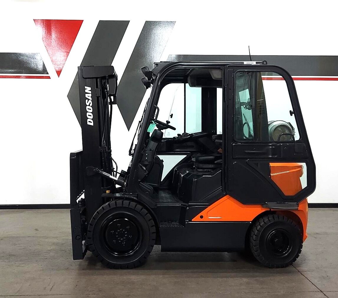 Doosan - G25N-7